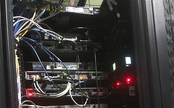 选择海外站群服务器需要考虑哪些因素？