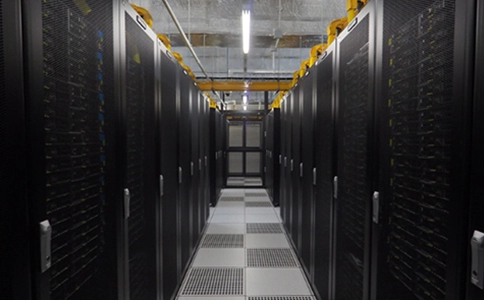 租用香港服务器搭建直播平台需要注意哪些问题