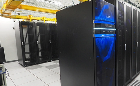 国外服务器中美国服务器的优势是很大的