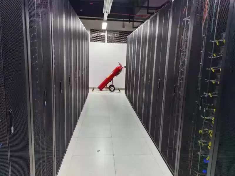 梦飞云带大家深入了解深圳云主机和虚拟主机