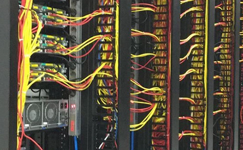 了解什么是主机托管/租用和虚拟主机？