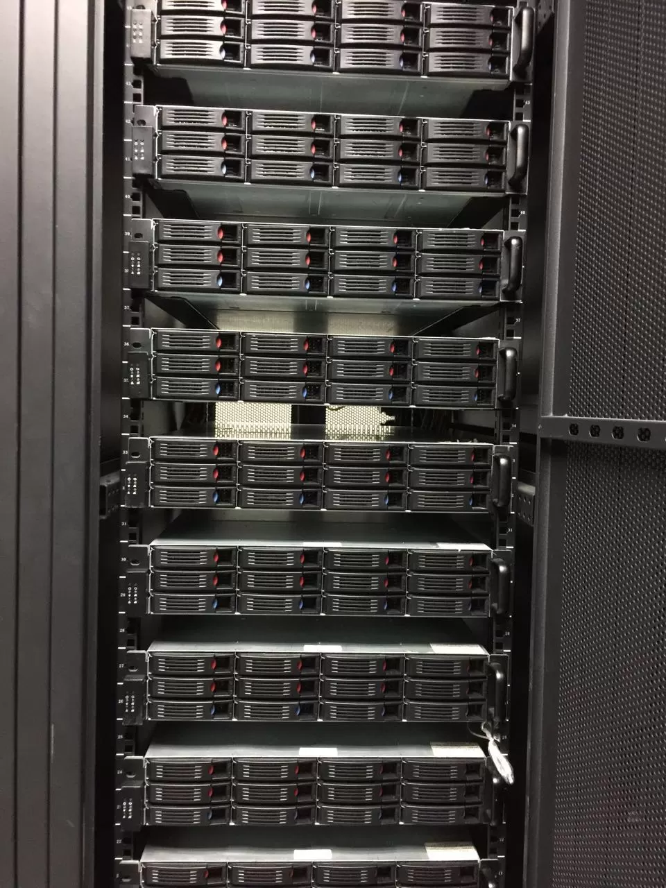 租用美国服务器哪个好和注意事项以及有限制吗?