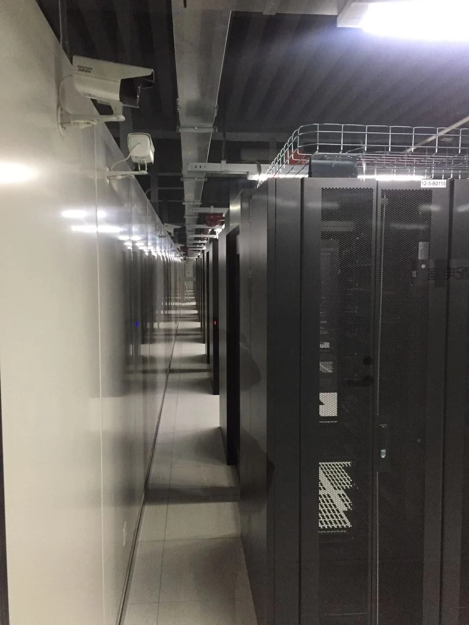 合适的大带宽九龙服务器如何选择？