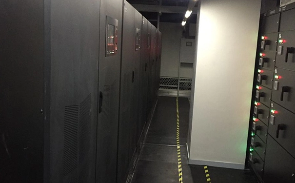 香港独立服务器的优势以及如何保证安全性