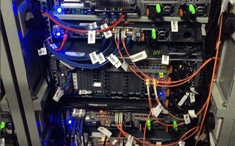 什么是网络托管？它有哪些类型？免费与付费的区别