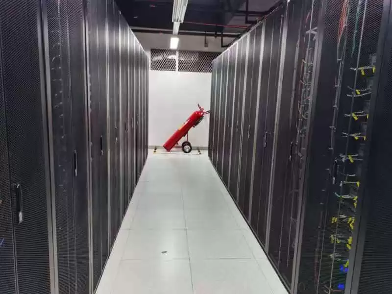 香港将军澳数据中心机房介绍
