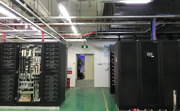 适合搭建网站服务器的要点以及分析访问卡的原因