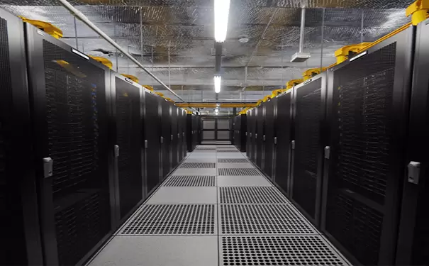 云服务器和服务器从哪些方面上有区别?