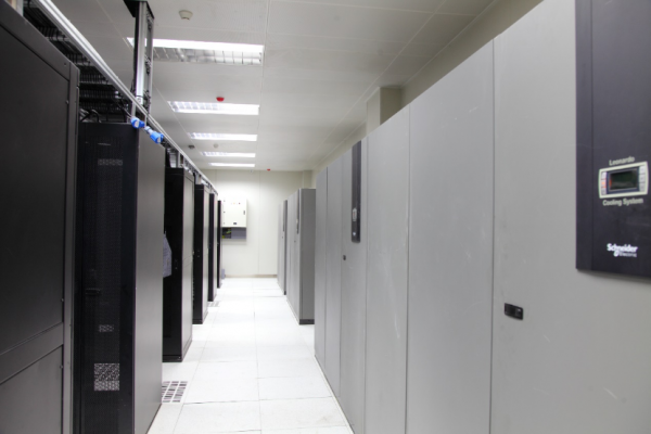 2021年全国优秀数据中心点亮计划|中关村软件园数据中心