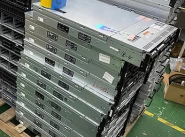 为什么服务器虚拟化与当今不断改进的技术相关？