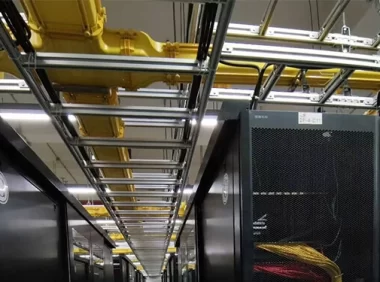 分析一下为何建议中小企业选择香港云服务器