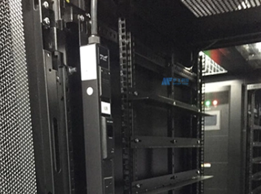 高性价比香港服务器有哪些?高性价比服务器供应商如何选择?