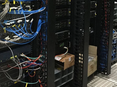 站群服务器常见问题解析：如何避免服务器崩溃？