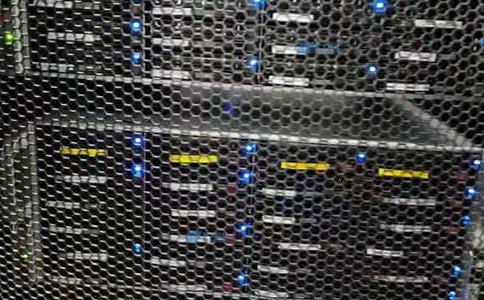 赫尔辛基服务器优化与芬兰数字化企业的未来发展