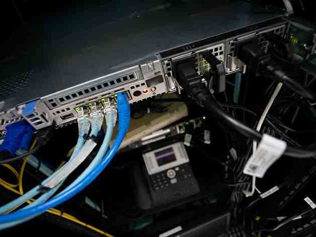 游戏服务器部署节点的要求:构建低延迟、高稳定的全球游戏网络